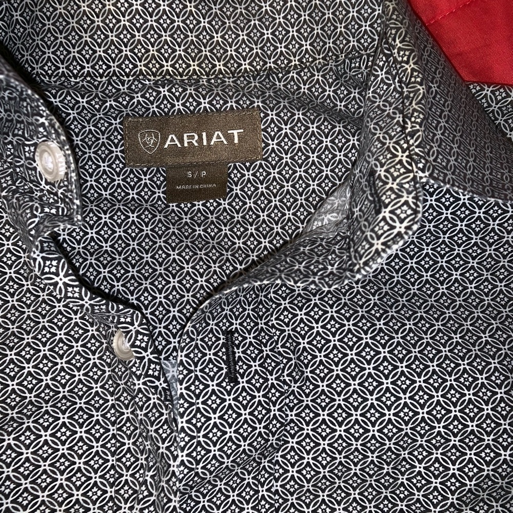 Ariat Men’s shirt